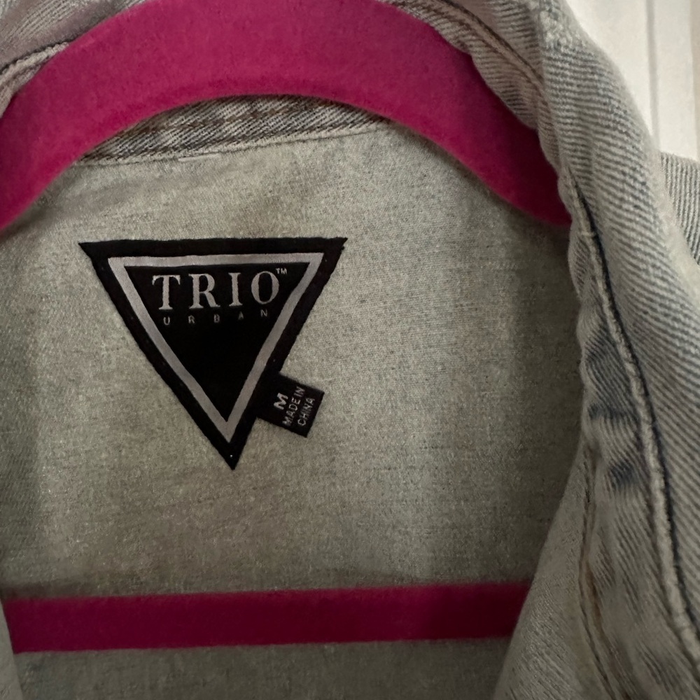 Denim Shacket - Picture 9 of 10